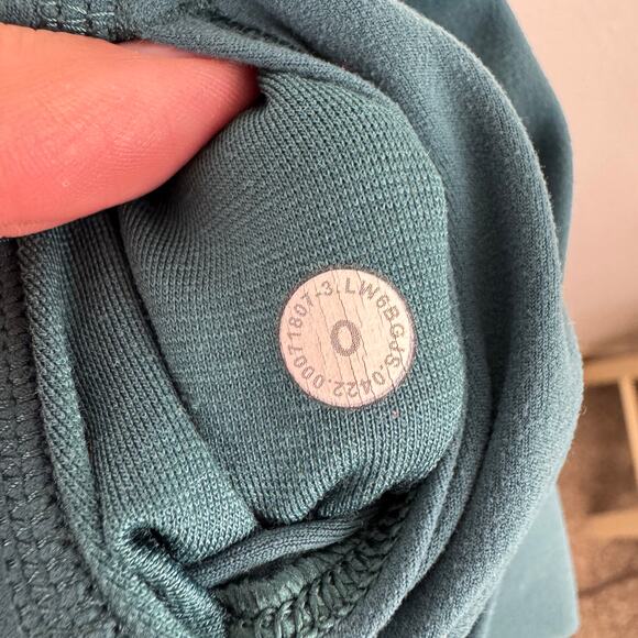 Lululemon Align High Rise Crop Tight - Picture 5 of 5